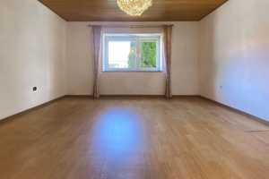 KL - Erlenbach, freistehendes EFH, 8 ZKB, 3 Bäder, großer Garten, Kellerbar, Garage – Kaiserslautern – Vorschaubild 5