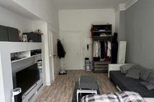 NEU *Paul & Partner* KLEINE, SCHÖNE  2-ZIMMER-WOHNUNG – ZENTRALE LAGE IN WIESBADEN !