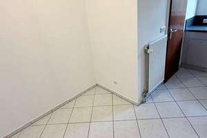 vollständig renoviertes und hochwertiges Appartement nebst neuer Einbauküche  und  Balkon in A-Lage – Kyffhäuserstraße 2, 41061 Gladbach, Mönchengladbach – Vorschaubild 8