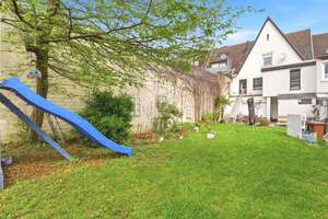 Attraktives Wohn- und Geschäftshaus in bester Lage von Rheinbach mit optionalem Baugrundstück – Die vollständige Adresse der Immobilie erhältst du vom Anbieter., 53359 Rheinbach – Vorschaubild 52