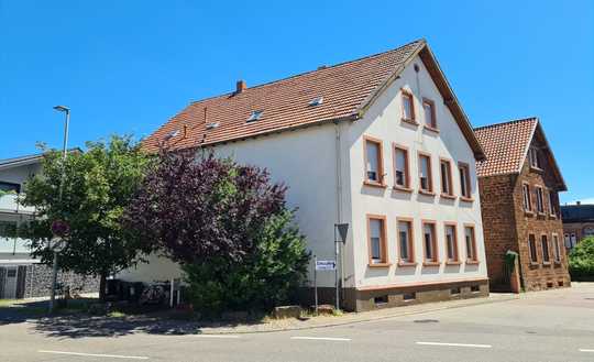 Zweifamilienhaus in Edenkoben mit weiterem Potential