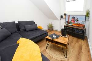 Küstenflair trifft Komfort – stilvolle Ferienwohnung in Büsum – Die vollständige Adresse der Immobilie erhältst du vom Anbieter., 25761 Büsum – Vorschaubild 4