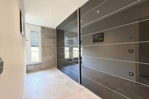 Rheinblick auf jeder Ebene – 195 m² Wohngefühl pur – Die vollständige Adresse der Immobilie erhältst du vom Anbieter., 51149 Westhoven, Köln – Vorschaubild 13
