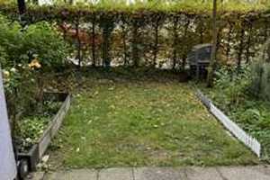 Stilvolle 3-Zimmer-Erdgeschosswohnung mit Balkon und EBK in München Perlach – Therese-Giehse-Allee 89, 81739 München – Vorschaubild 2