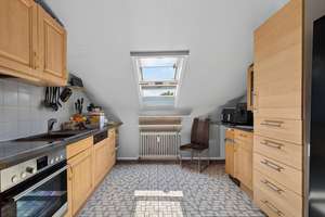 Kapitalanleger aufgepasst: Vermietete 3-Zimmer-Wohnung mit Balkon und Garage! – Die vollständige Adresse der Immobilie erhältst du vom Anbieter., 76189 Grünwinkel, Karlsruhe – Vorschaubild 5