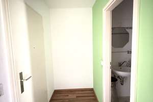 Schöne Wohnung mit großem Balkon in sehr guter Lage – Die vollständige Adresse der Immobilie erhältst du vom Anbieter., 76139 Waldstadt, Karlsruhe – Vorschaubild 7