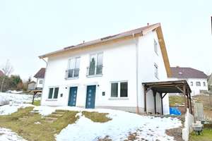 Seidenroth: Neubau Doppelhaushälfte mit attraktivem Grundriss in Feldrandlage – Die vollständige Adresse der Immobilie erhältst du vom Anbieter., 36396 Steinau an der Straße – Vorschaubild 1