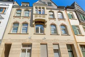 Mehrfamilienhaus mit 4 Einheiten in Solingen - voll vermietet und sofort verfügbar  – Die vollständige Adresse der Immobilie erhältst du vom Anbieter., 42657 Burg/Höhscheid, Solingen – Vorschaubild 1