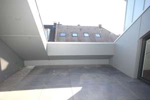 Moderne Dachgeschosswohnung mit Loggia in Düsseldorf-Derendorf – Blumenthalstraße 7, 40476 Derendorf, Düsseldorf – Vorschaubild 5