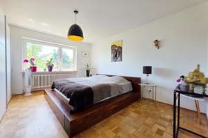 Teilsanierungsbedürftiges Mehrgenerationenhaus mit vielfältigen Nutzungsmöglichkeiten 
 
 – Die vollständige Adresse der Immobilie erhältst du vom Anbieter., 85609 Aschheim – Vorschaubild 12