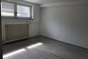 Helle 1-Zimmer-Wohnung mit Singleküche in Rheinstetten, vollständig renoviert, – 76287 Rheinstetten – Vorschaubild 2