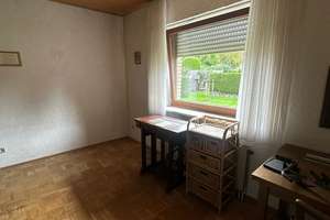 Bielefeld-Brake seltene Chance für ein sehr gepflegtes verklinkertes Haus + Garten + Partykeller – Die vollständige Adresse der Immobilie erhältst du vom Anbieter., 33729 Heepen, Bielefeld – Vorschaubild 10