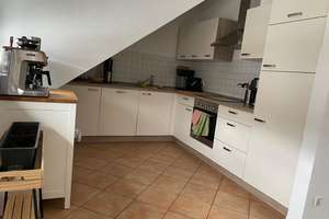 Ansprechende 2,5-Zimmer-DG-Wohnung mit Mosel Blick und Balkon in Koblenz-Güls – Die vollständige Adresse der Immobilie erhältst du vom Anbieter., 56072 Güls, Koblenz – Vorschaubild 5