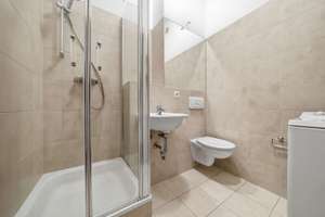 Bezugsfreie 2-Zimmer-Wohnung mit Terrasse und Garten in Berlin-Moabit – Die vollständige Adresse der Immobilie erhältst du vom Anbieter., 10553 Moabit, Berlin – Vorschaubild 8