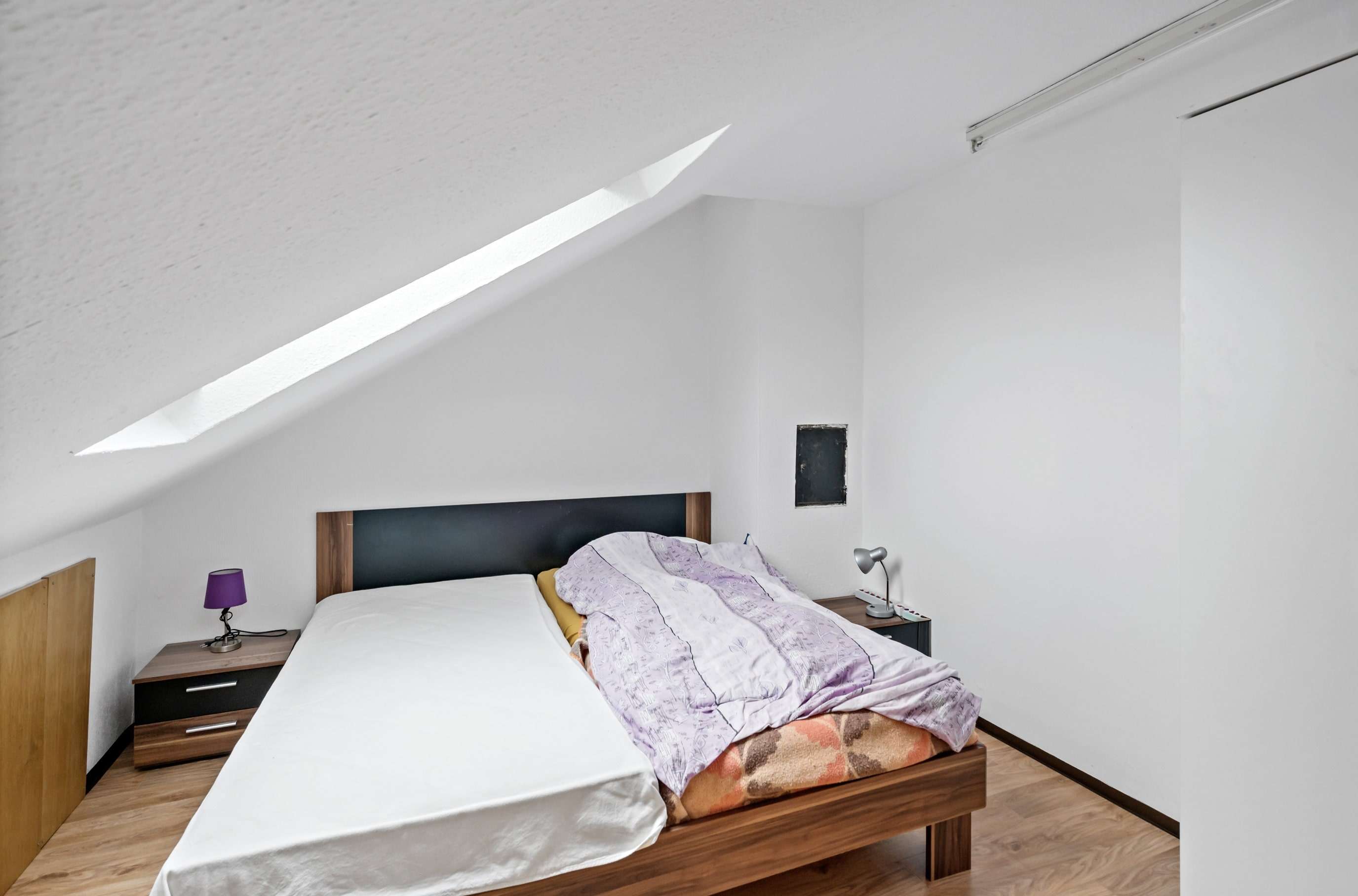 Immobilie in Hechingen - Kapitalanleger aufgepasst - 3 Zimmer Dachgeschosswohnung - Bild 1