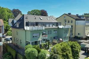 Moderner Wohnkomfort trifft zeitlose Eleganz – Die vollständige Adresse der Immobilie erhältst du vom Anbieter., 49124 Georgsmarienhütte – Vorschaubild 14