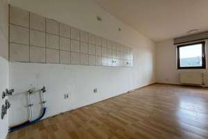 Helle 2-Zimmer-Wohnung mit Balkon und neuem Badezimmer – Die vollständige Adresse der Immobilie erhältst du vom Anbieter., 68307 Sandhofen, Mannheim – Vorschaubild 4