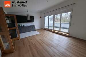 *Sehr schöne, bezugsbereite, neuwertige Eigentumswohnung mit Top Ausstattung und Sonnenterrasse *