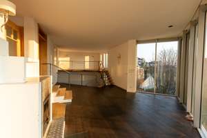 Extravagantes Einfamilienhaus mit großem Garten, Sauna und Doppelgarage in Essenbach – Die vollständige Adresse der Immobilie erhältst du vom Anbieter., 84051 Essenbach – Vorschaubild 4