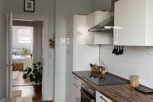 Gemütliche 3-Zimmer Dachgeschoßwohnung, Balkon,  gefragte Lage – Schiersteiner Str. 12, 65187 Mitte, Wiesbaden – Vorschaubild 4