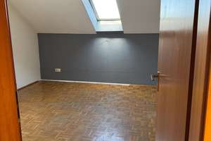 Wohnen unter Palmen: Freistehendes 5-Zimmer Haus mit Garage in Heinsberg – Rohmen 51, 52525 Heinsberg – Vorschaubild 14