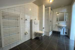 Frisch renovierte Dachgeschosswohnung
in Bochum-Weitmar | ca. 57m² mit Gemeinschaftsgarten – Die vollständige Adresse der Immobilie erhältst du vom Anbieter., 44795 Weitmar-Mark, Bochum – Vorschaubild 6