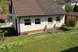 2-FH DHH mit schönen, großzügigen und sonnigen Gartenanteil sucht neuen Besitzer – Rems-Murr-Kreis – Vorschaubild 2