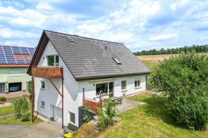 +++ Großes Einfamilienhaus im top Zustand in idyllischer Lage am Feldrand +++ – Mittelsachsen (Kreis) – Vorschaubild 2