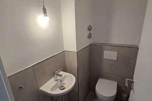 Helle und großzügige 4-Zimmer-Wohnung mit Balkon in bester Lage – ideal für Familien! – 80993 Alt-Moosach, München – Vorschaubild 17