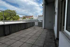 Frisch renovierte 3-Zimmerwohnung mit Balkon