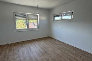 Geräumige Doppelhaushalte Wiesbaden-Auringen / House Close to International School – Am Weinberg 18, 65207 Auringen, Wiesbaden – Vorschaubild 3