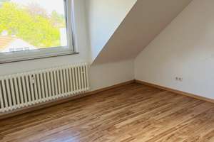 Maisonette mit Balkon in Düsseldorf-Lohausen – 40474 Lohausen, Düsseldorf – Vorschaubild 3