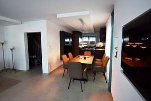 Großzügiges Reihenendhaus in Waldrandlage mit Garage und Carport – Die vollständige Adresse der Immobilie erhältst du vom Anbieter., 58135 Haspe-Ost, Hagen – Vorschaubild 3