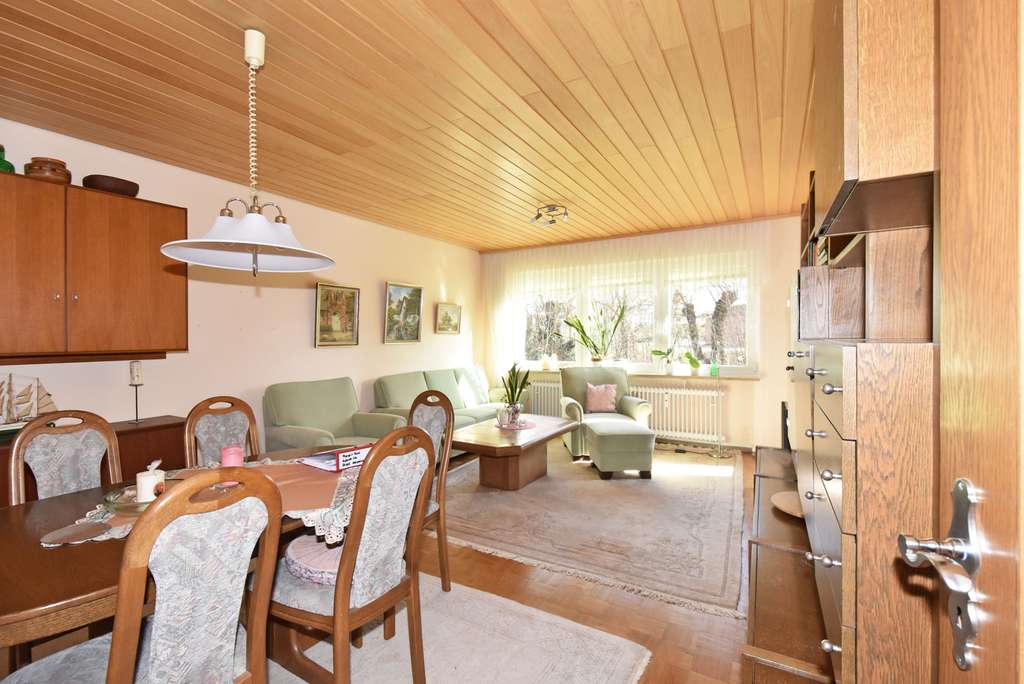 Immobilie in Oststeinbek - Zentral und top geschnitten: Helle, gut geschnittene 3-Zimmer-Wohnung mit Südbalkon und Stellplatz - Bild 4