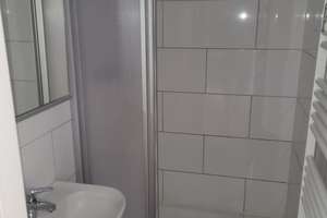2 Zimmer Wohnung inkl. Einbauküche und Balkon – Straße der Republik 47, 65203 Biebrich, Wiesbaden – Vorschaubild 3