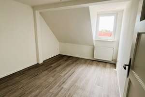 Einziehen und wohlfühlen: Moderne Dachgeschosswohnung in gepflegtem Wohn- und Geschäftshaus – Die vollständige Adresse der Immobilie erhältst du vom Anbieter., 38442 Fallersleben, Wolfsburg – Vorschaubild 6