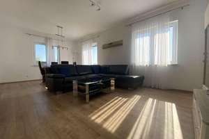 * Zwei DHH plus Einliegerwohnung auf großem Grundstück * – Die vollständige Adresse der Immobilie erhältst du vom Anbieter., 73568 Durlangen – Vorschaubild 15
