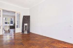 Exklusive 4-Zimmer-Wohnung in Bestlage Frankfurts – sonniger Balkon, Designerküche & Skylineblick – 60325 Westend-Süd, Frankfurt am Main – Vorschaubild 6