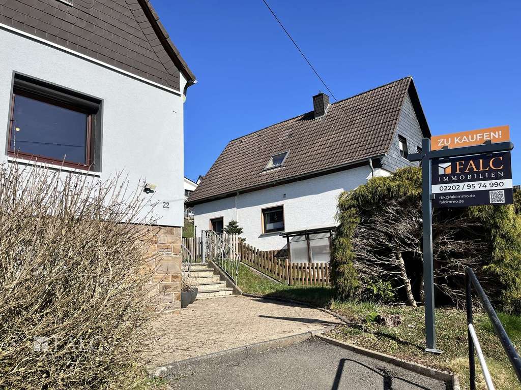 Immobilie in Wiehl - Eigenheim mit zusätzlicher Mieteinnahme – solides Zweifamilienhaus im Grünen - Bild 3