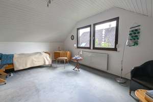 Ein Haus für die ganze Familie – viel Platz, großer Garten und Doppelgarage – Die vollständige Adresse der Immobilie erhältst du vom Anbieter., 42329 Vohwinkel, Wuppertal – Vorschaubild 11