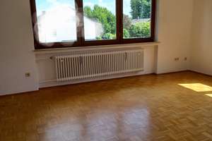 ***Sehr helle 4 Zimmer Wohnung mit besonderem Wohnflair***