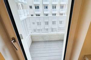 Süd-Balkon zum Innenhof! - mit EBK und Abstellkammer direkt in Adlershof!!!!! – Glienicker Weg 136, 12489 Adlershof, Berlin – Vorschaubild 7