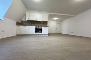 Energetisch sanierte  A+ Dachgeschoß in der City – Die vollständige Adresse der Immobilie erhältst du vom Anbieter., 65185 Westend / Bleichstraße, Wiesbaden – Vorschaubild 1
