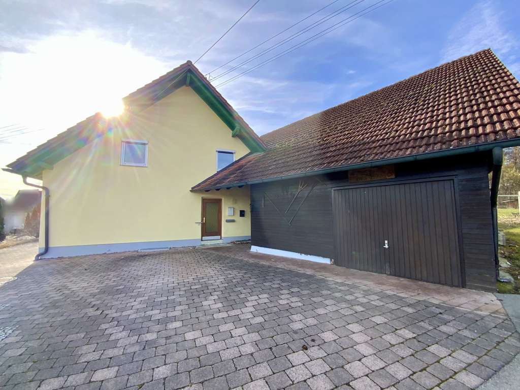 Immobilie in Kettershausen - Ruhiges Wohnen auf dem Land! - Bild 2