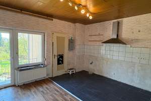 Reihenmittelhaus mit Garten und Stellplatz in zentraler Lage von Hülzweiler – Die vollständige Adresse der Immobilie erhältst du vom Anbieter., 66773 Schwalbach – Vorschaubild 4