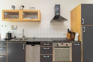 Große, bezugsfreie 3-Zimmer-Wohnung mit Süd-Balkon – Gürtelstraße 26a, 10247 Friedrichshain, Berlin – Vorschaubild 6