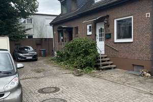 Renovierungsbedürftige Doppelhaushälfte mit Loggia, Terrasse, Garten, Vollkeller und Garage – Die vollständige Adresse der Immobilie erhältst du vom Anbieter., 28325 Tenever, Bremen – Vorschaubild 2