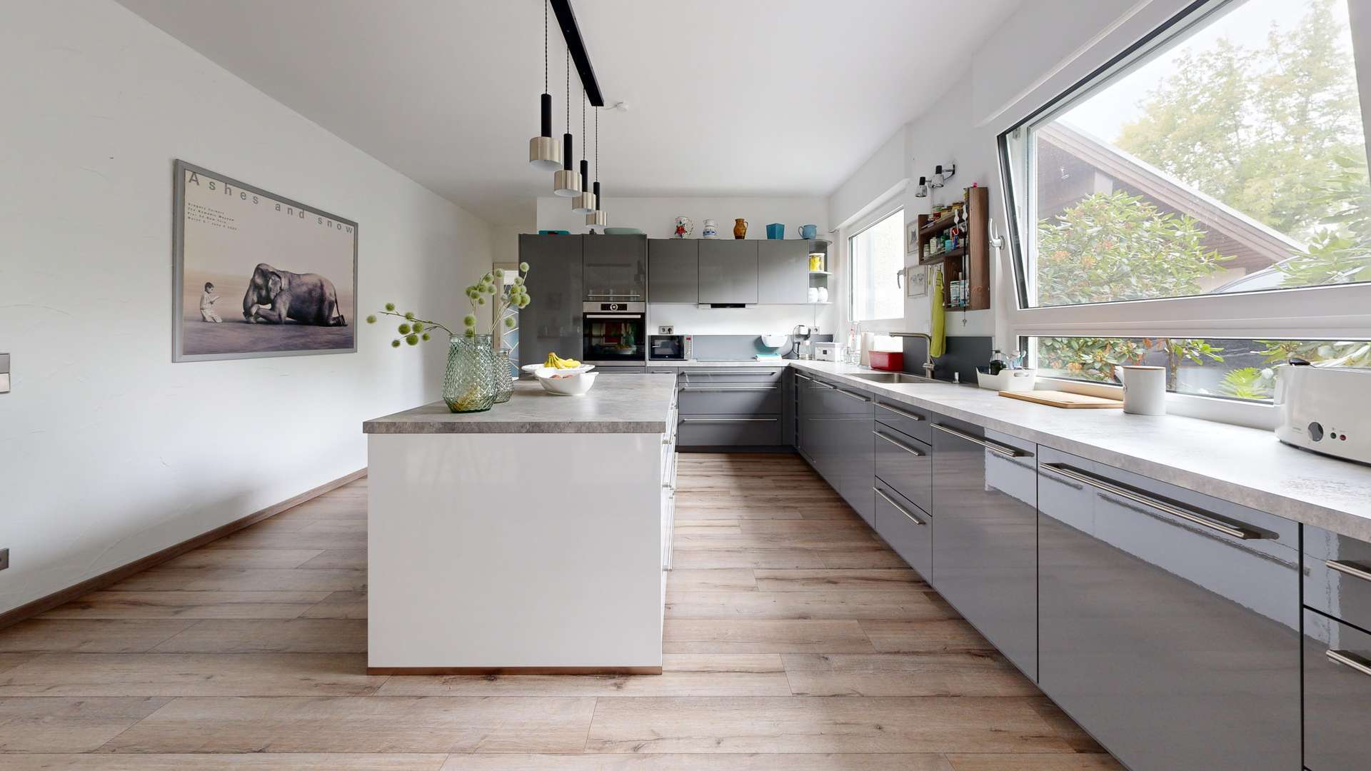 Immobilie in Eisingen - Exklusives, großes Einfamilienhaus in guter und ruhiger Ortsrand-Lage - Bild 8