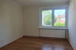4-Zimmer-Wohnung mit großem Balkon in Hannover Waldheim – Die vollständige Adresse der Immobilie erhältst du vom Anbieter., 30519 Waldheim, Hannover – Vorschaubild 6