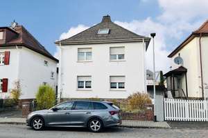 Stilvolles Stadthaus in zentraler Lage von Heuchelheim – Die vollständige Adresse der Immobilie erhältst du vom Anbieter., 35452 Heuchelheim – Vorschaubild 3